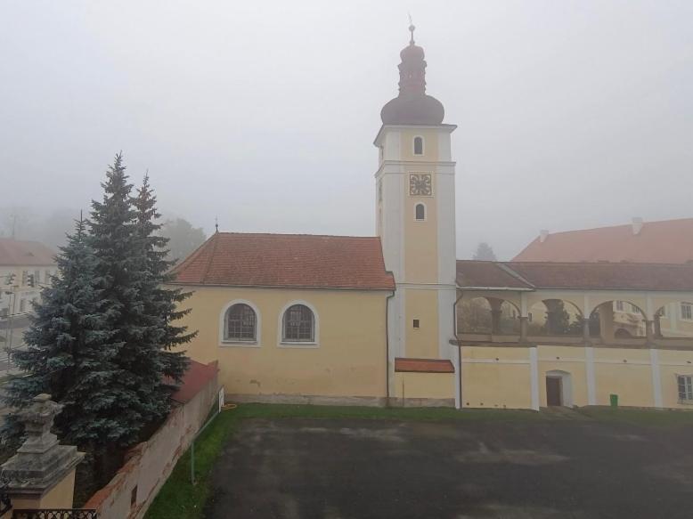 Penzion Nove Dvory Kutna Hora Bagian luar foto