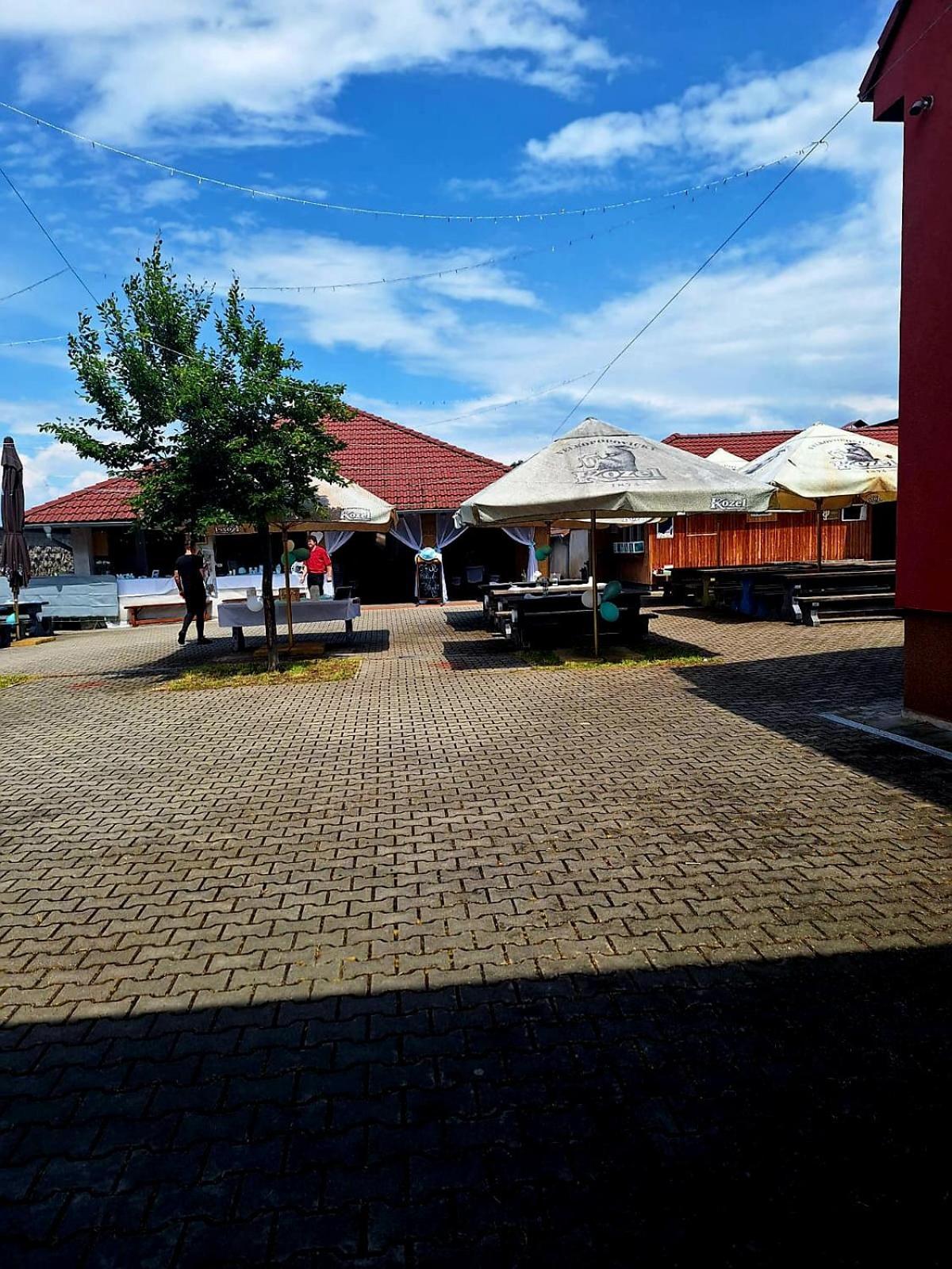 Penzion Nove Dvory Kutna Hora Bagian luar foto
