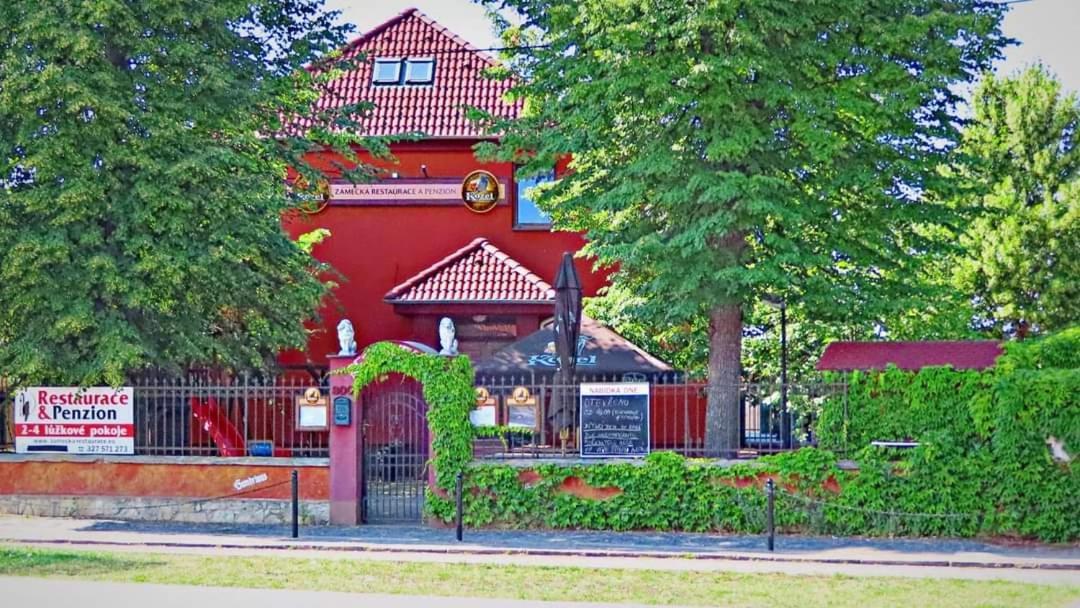 Penzion Nove Dvory Kutna Hora Bagian luar foto
